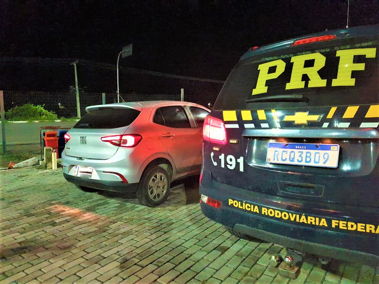 Carro furtado de locadora em Maceió é recuperado em Paulo Afonso (BA) — Blog Edenevaldo Alves