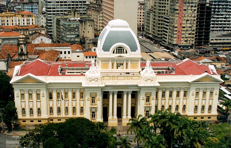 Divulgada pelo TJPE nova comissão para juiz substituto