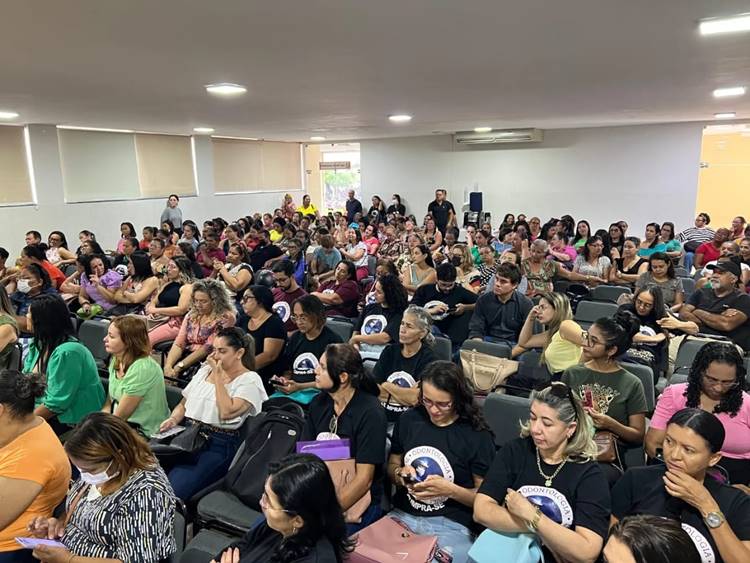 Sem avanços no diálogo com prefeitura, servidores da Saúde de Petrolina deliberam por paralisação