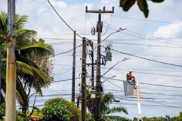 Petrolina (PE): Neoenergia intensifica ações para retirar redes de telecomunicações irregulares