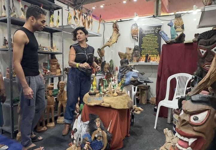 Artesãos de Petrolina levam legado familiar e cultura nordestina à 25ª Fenearte