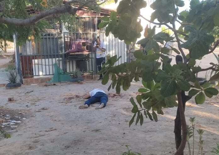 Jovem é morto a pedradas no bairro Rio Corrente, em Petrolina (PE)
