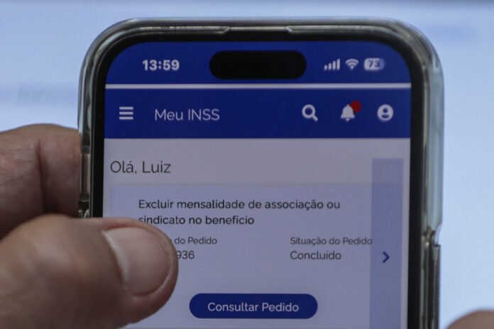 Quase 600 mil aposentados aderiram a acordo com INSS por descontos indevidos; Pernambuco lidera adesão