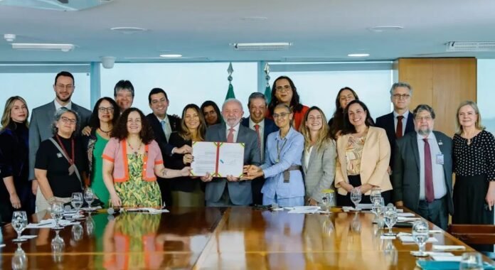 Lula sanciona lei que proíbe uso de animais em testes cosméticos