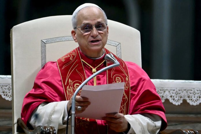 Papa Leão 14 destitui diácono condenado por abuso sexual de menores