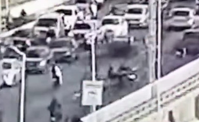 Acidente entre motocicletas agrava trânsito já complicado na Ponte Presidente Dutra