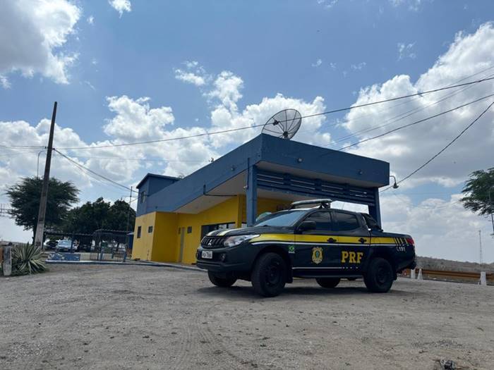 Procurado por homicídio é detido pela PRF em Sertânia