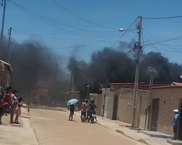 Casa Nova: Populares ateiam fogo em residência de suspeito de feminicídio