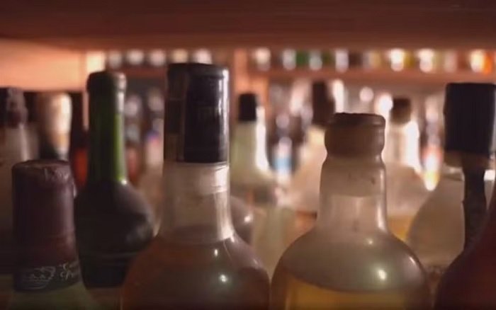 Com suspeita de intoxicação por metanol em Petrolina (PE), Sesau Juazeiro reforça ações preventivas e de fiscalização Com suspeita de intoxicação por metanol em Petrolina (PE), Sesau Juazeiro reforça ações preventivas e de fiscalização