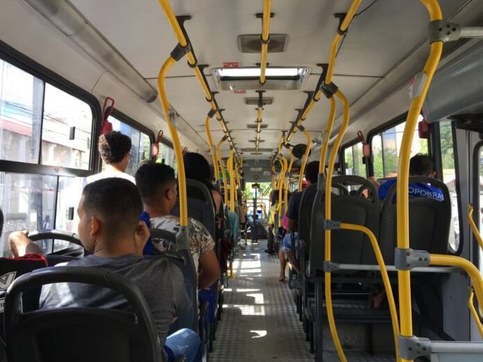 AMMPLA reforça transporte público durante os dias de provas do ENEM em Petrolina (PE)