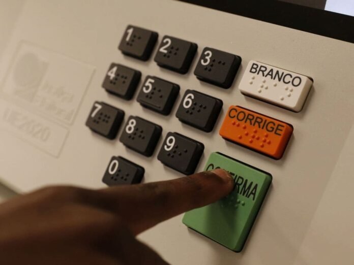 Eleitores dizem que ser mulher é característica mais desejada para vice, aponta pesquisa