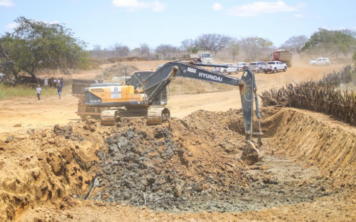 Ações e serviços na zona rural de Petrolina (PE) atingiram cerca de 2.300 km de estradas em 2025