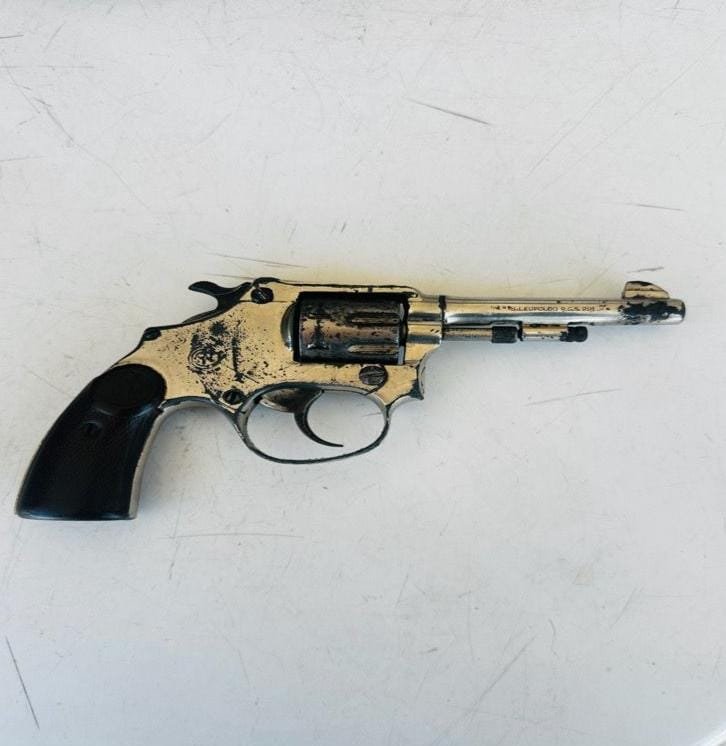 Petrolina (PE): Suspeito foge da Polícia e abandona arma de fogo na Ponta da Serra