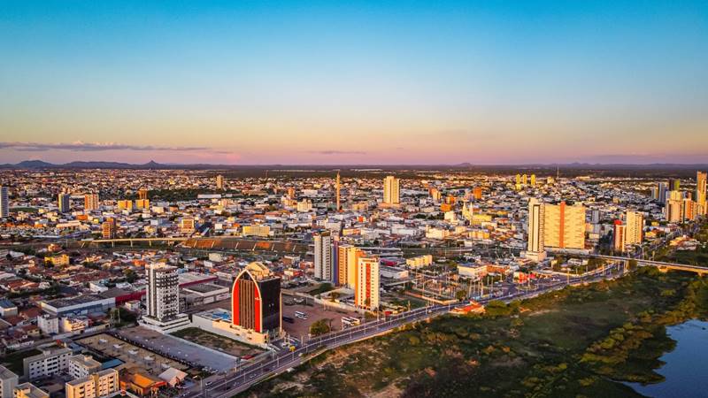 Dia será de céu predominantemente claro em Petrolina, diz meteorologia Dia será de céu predominantemente claro em Petrolina, diz meteorologia