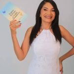 Escritora cabroboense lançará livro de estreia em sua terra-natal