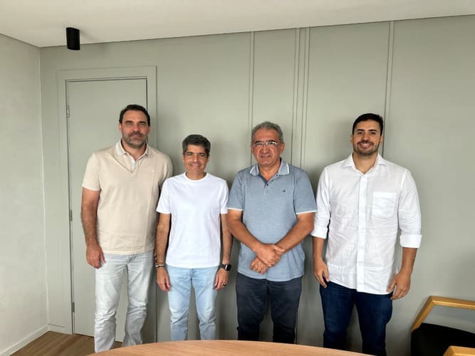 Ex-prefeito de Juazeiro anuncia apoio a ACM Neto na Bahia