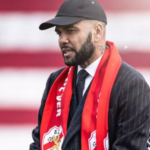 Aos 42 anos, juazeirense Daniel Alves pode voltar a jogar para livrar time de rebaixamento