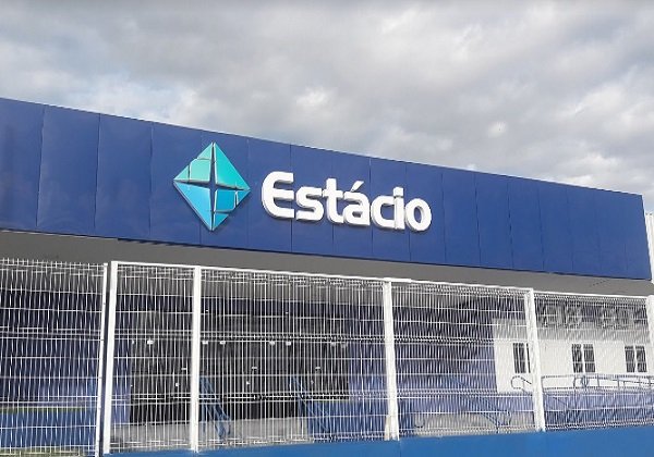 Nota 2: Estácio de Juazeiro (BA) e Faculdade AGES em Jacobina (BA) aparecem na lista das faculdades de medicina com nota ruim