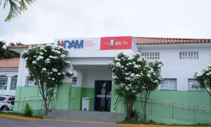 Homem é internado em Senhor do Bonfim (BA) com suspeita de intoxicação por metanol